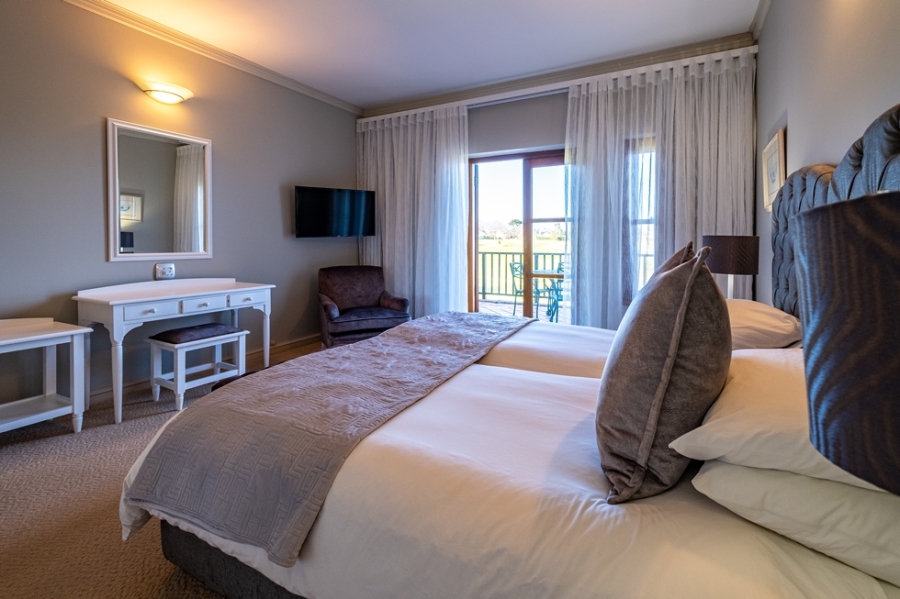To Let 3 Bedroom Property for Rent in Fancourt Western Cape